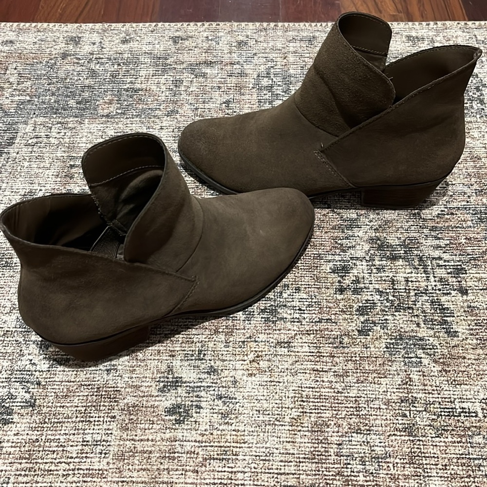 Booties - Picture 2 of 6